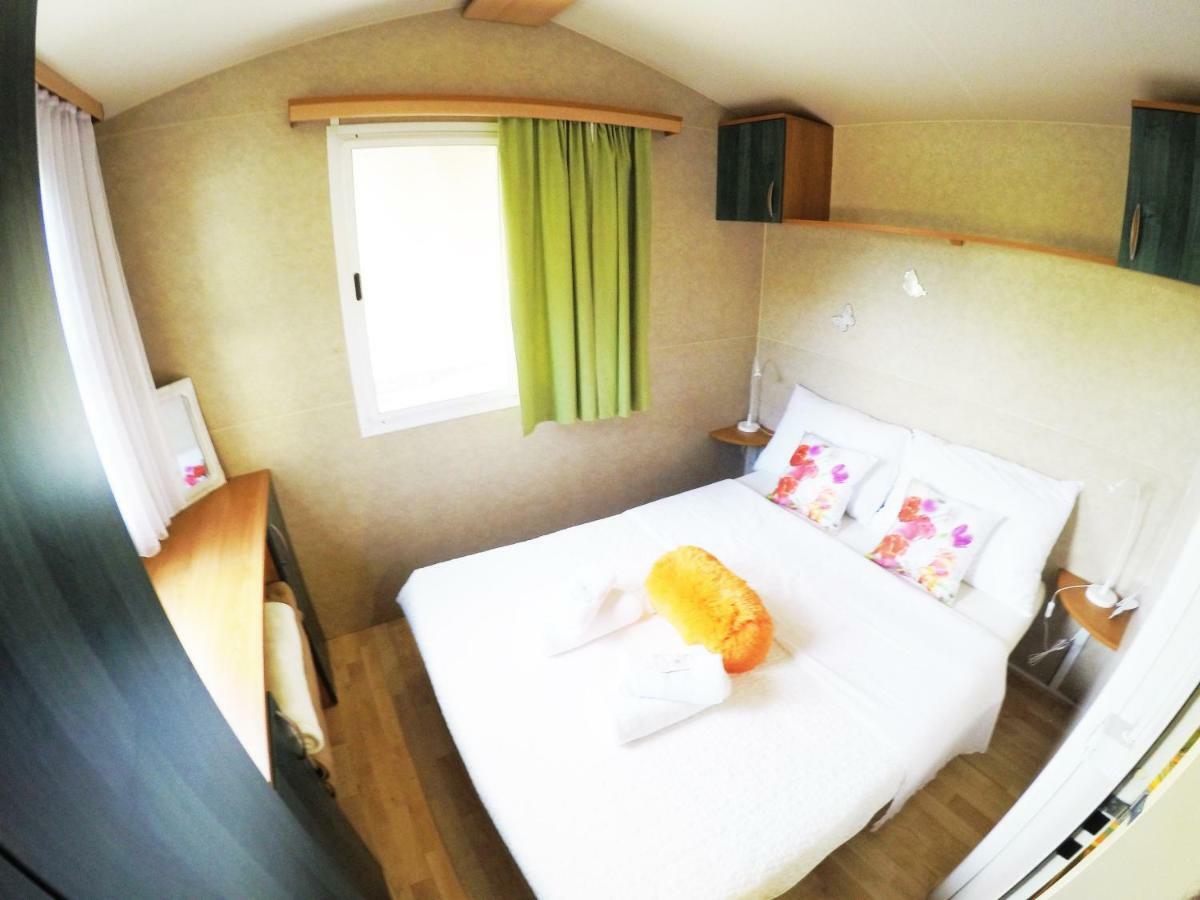 Accommodation Suzy Zadar Exteriör bild