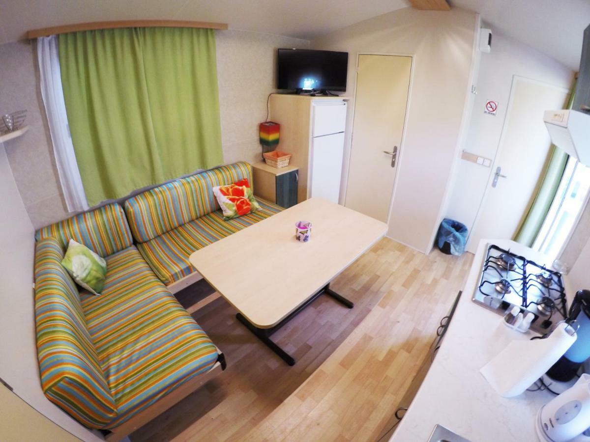 Accommodation Suzy Zadar Exteriör bild