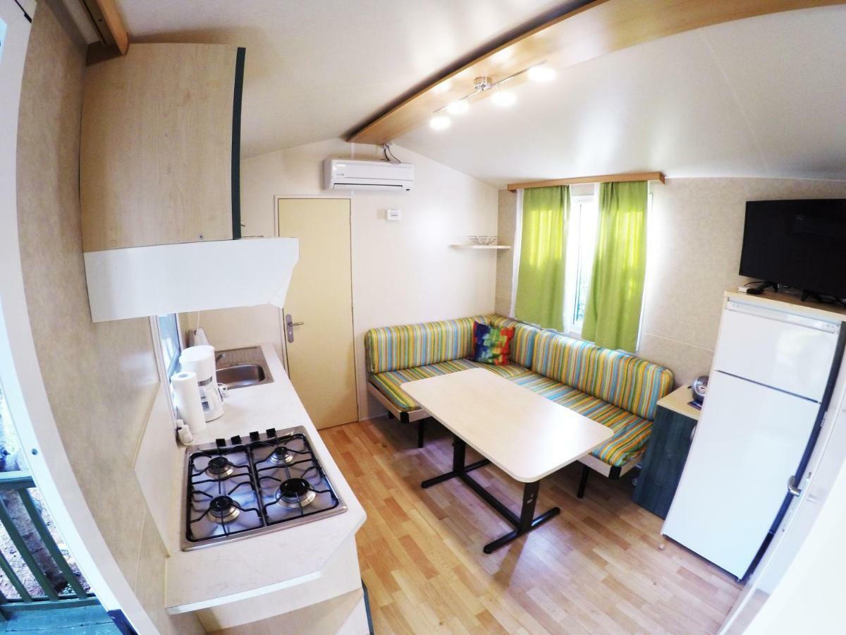 Accommodation Suzy Zadar Exteriör bild